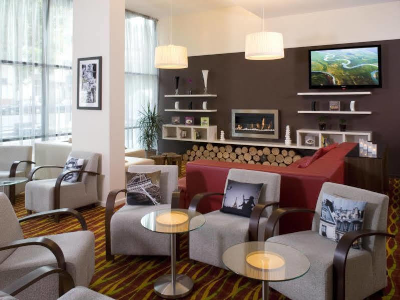 Courtyard By Marriott Paris Saint Denis Hotel Bagian luar foto